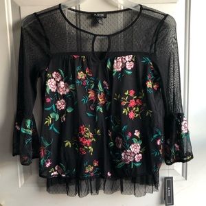 NWT Floral lace sheer sleeve whimsigoth colorful women’s blouse top size M
